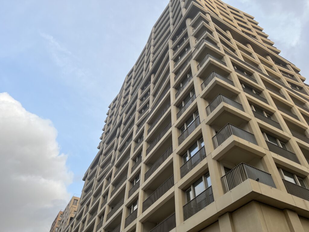 20251204_151500073_iOS